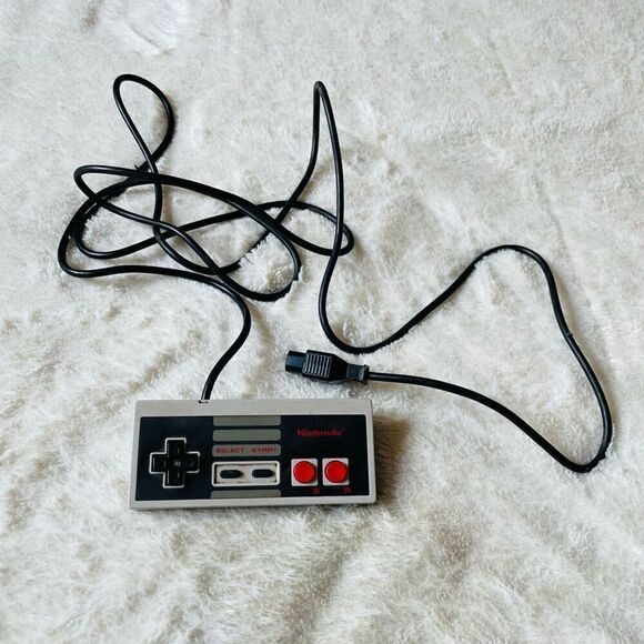 Original Nintendo Brand NES Controller OEM Official - Picture 1 of 3